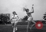 Standbild drum majorette Klassen Long Beach California USA, 1938, aus Sekunde 34 historischem Filmmaterial Videoclip 65675033915