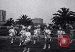 Standbild drum majorette Klassen Long Beach California USA, 1938, aus Sekunde 38 historischem Filmmaterial Videoclip 65675033915