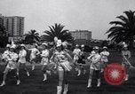 Standbild drum majorette Klassen Long Beach California USA, 1938, aus Sekunde 40 historischem Filmmaterial Videoclip 65675033915