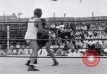 Standbild Boxkampf Philadelphia Pennsylvania USA, 1938, aus Sekunde 9 historischem Filmmaterial Videoclip 65675033920