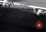 Standbild Hollywood Gold Cup Inglewood California USA, 1938, aus Sekunde 34 historischem Filmmaterial Videoclip 65675033921