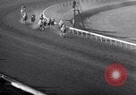 Standbild Hollywood Gold Cup Inglewood California USA, 1938, aus Sekunde 52 historischem Filmmaterial Videoclip 65675033921