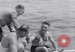 Standbild sculls Titel rennen Toronto Ontario Kanada, 1938, aus Sekunde 49 historischem Filmmaterial Videoclip 65675033922