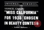 Standbild Miss California contest Venice Beach Los Angeles California USA, 1938, aus Sekunde 4 historischem Filmmaterial Videoclip 65675033923