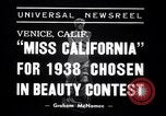 Standbild Miss California contest Venice Beach Los Angeles California USA, 1938, aus Sekunde 5 historischem Filmmaterial Videoclip 65675033923