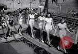 Standbild Miss California contest Venice Beach Los Angeles California USA, 1938, aus Sekunde 17 historischem Filmmaterial Videoclip 65675033923