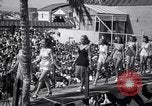 Standbild Miss California contest Venice Beach Los Angeles California USA, 1938, aus Sekunde 19 historischem Filmmaterial Videoclip 65675033923