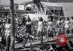 Standbild Miss California contest Venice Beach Los Angeles California USA, 1938, aus Sekunde 20 historischem Filmmaterial Videoclip 65675033923
