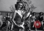 Standbild Miss California contest Venice Beach Los Angeles California USA, 1938, aus Sekunde 37 historischem Filmmaterial Videoclip 65675033923