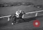 Standbild Pferderennen mit Seabiscuit und Ligaroti Del Mar California USA, 1938, aus Sekunde 62 historischem Filmmaterial Videoclip 65675033924