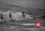 Standbild Wasserski Evian Frankreich, 1938, aus Sekunde 10 historischem Filmmaterial Videoclip 65675033927