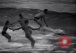 Standbild Wasserski Evian Frankreich, 1938, aus Sekunde 15 historischem Filmmaterial Videoclip 65675033927