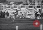Standbild Der 2 jährlichen Rodeo Sun Valley Idaho USA, 1938, aus Sekunde 10 historischem Filmmaterial Videoclip 65675033928