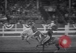 Standbild Der 2 jährlichen Rodeo Sun Valley Idaho USA, 1938, aus Sekunde 14 historischem Filmmaterial Videoclip 65675033928