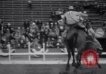 Standbild Der 2 jährlichen Rodeo Sun Valley Idaho USA, 1938, aus Sekunde 24 historischem Filmmaterial Videoclip 65675033928