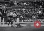Standbild Der 2 jährlichen Rodeo Sun Valley Idaho USA, 1938, aus Sekunde 26 historischem Filmmaterial Videoclip 65675033928