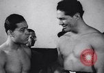 Standbild Joe Louis New York City USA, 1940, aus Sekunde 17 historischem Filmmaterial Videoclip 65675033944