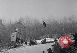 Image le saut à ski rencontrer Salisbury Mills New York USA, 1941, de la seconde 12 séquences d'archives historiques vidéo 65675033964