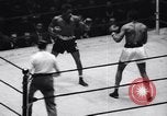 Image match de boxe amateur New York City USA, 1938, de la seconde 7 séquences d'archives historiques vidéo 65675033966