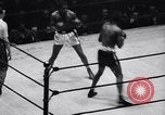 Image match de boxe amateur New York City USA, 1938, de la seconde 16 séquences d'archives historiques vidéo 65675033966