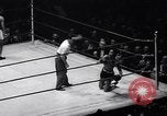 Image match de boxe amateur New York City USA, 1938, de la seconde 35 séquences d'archives historiques vidéo 65675033966