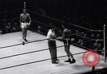 Image match de boxe amateur New York City USA, 1938, de la seconde 38 séquences d'archives historiques vidéo 65675033966
