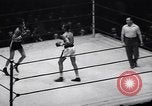Image match de boxe amateur New York City USA, 1938, de la seconde 44 séquences d'archives historiques vidéo 65675033966