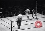 Image match de boxe amateur New York City USA, 1938, de la seconde 47 séquences d'archives historiques vidéo 65675033966