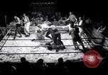 Immagine di Wrestling heavyweight bout Lake Worth Florida USA, 1938, secondo 14 filmato di repertorio 65675033971