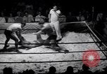 Immagine di Wrestling heavyweight bout Lake Worth Florida USA, 1938, secondo 43 filmato di repertorio 65675033971