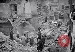 Image munitions blast Torre Annunziata Naples, 1946, de la seconde 28 séquences d'archives historiques vidéo 65675033972