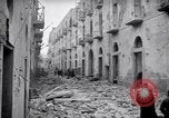 Image munitions blast Torre Annunziata Naples, 1946, de la seconde 45 séquences d'archives historiques vidéo 65675033972