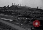 Standbild Stahl Arbeitnehmer Streik Warren Ohio USA, 1937, aus Sekunde 43 historischem Filmmaterial Videoclip 65675033975