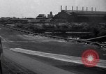 Standbild Stahl Arbeitnehmer Streik Warren Ohio USA, 1937, aus Sekunde 45 historischem Filmmaterial Videoclip 65675033975