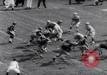 Immagine di Partita di calcio Pittsburgh Pennsylvania USA, 1961, secondo 25 filmato di repertorio 65675034000