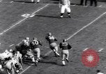 Immagine di Partita di calcio Pittsburgh Pennsylvania USA, 1961, secondo 48 filmato di repertorio 65675034000