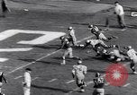 Immagine di Partita di calcio Pittsburgh Pennsylvania USA, 1961, secondo 51 filmato di repertorio 65675034000