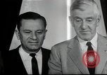 Immagine di John F Kennedy segni trattato di interdizione completa degli esperimenti nucleari Washington DC White House USA, 1963, secondo 39 filmato di repertorio 65675034022