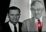 Immagine di John F Kennedy segni trattato di interdizione completa degli esperimenti nucleari Washington DC White House USA, 1963, secondo 41 filmato di repertorio 65675034022