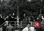 Immagine di John F Kennedy American University indirizzo di inizio Washington DC USA, 1963, secondo 10 filmato di repertorio 65675034023