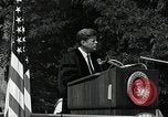 Immagine di John F Kennedy American University indirizzo di inizio Washington DC USA, 1963, secondo 29 filmato di repertorio 65675034023