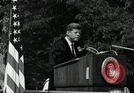 Immagine di John F Kennedy American University indirizzo di inizio Washington DC USA, 1963, secondo 31 filmato di repertorio 65675034023