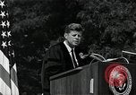 Immagine di John F Kennedy American University indirizzo di inizio Washington DC USA, 1963, secondo 56 filmato di repertorio 65675034023
