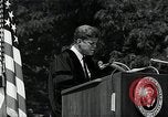 Immagine di John F Kennedy indirizzamento università americana inizio Washington DC USA, 1963, secondo 54 filmato di repertorio 65675034024