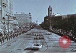 Immagine di John F Kennedy sfilata inaugurale Washington DC USA, 1961, secondo 8 filmato di repertorio 65675034028