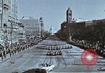 Immagine di John F Kennedy sfilata inaugurale Washington DC USA, 1961, secondo 12 filmato di repertorio 65675034028
