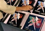 Immagine di La NATO e Dirk Stikker Parigi Francia, 1961, secondo 12 filmato di repertorio 65675034029