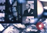 Immagine di La NATO e Dirk Stikker Parigi Francia, 1961, secondo 40 filmato di repertorio 65675034029