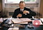 Immagine di La NATO e Dirk Stikker Parigi Francia, 1961, secondo 42 filmato di repertorio 65675034029
