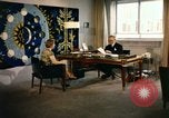 Immagine di La NATO e Dirk Stikker Parigi Francia, 1961, secondo 52 filmato di repertorio 65675034029